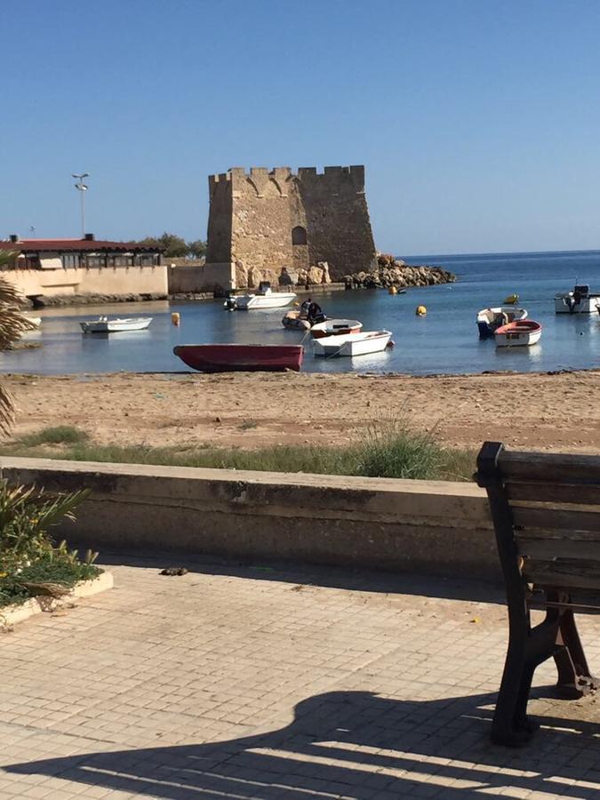 Bed and Breakfast La Dimora Salento Каровиньо Экстерьер фото